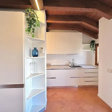 Apartmán Attico Garibaldi Vista Desenzano del Garda